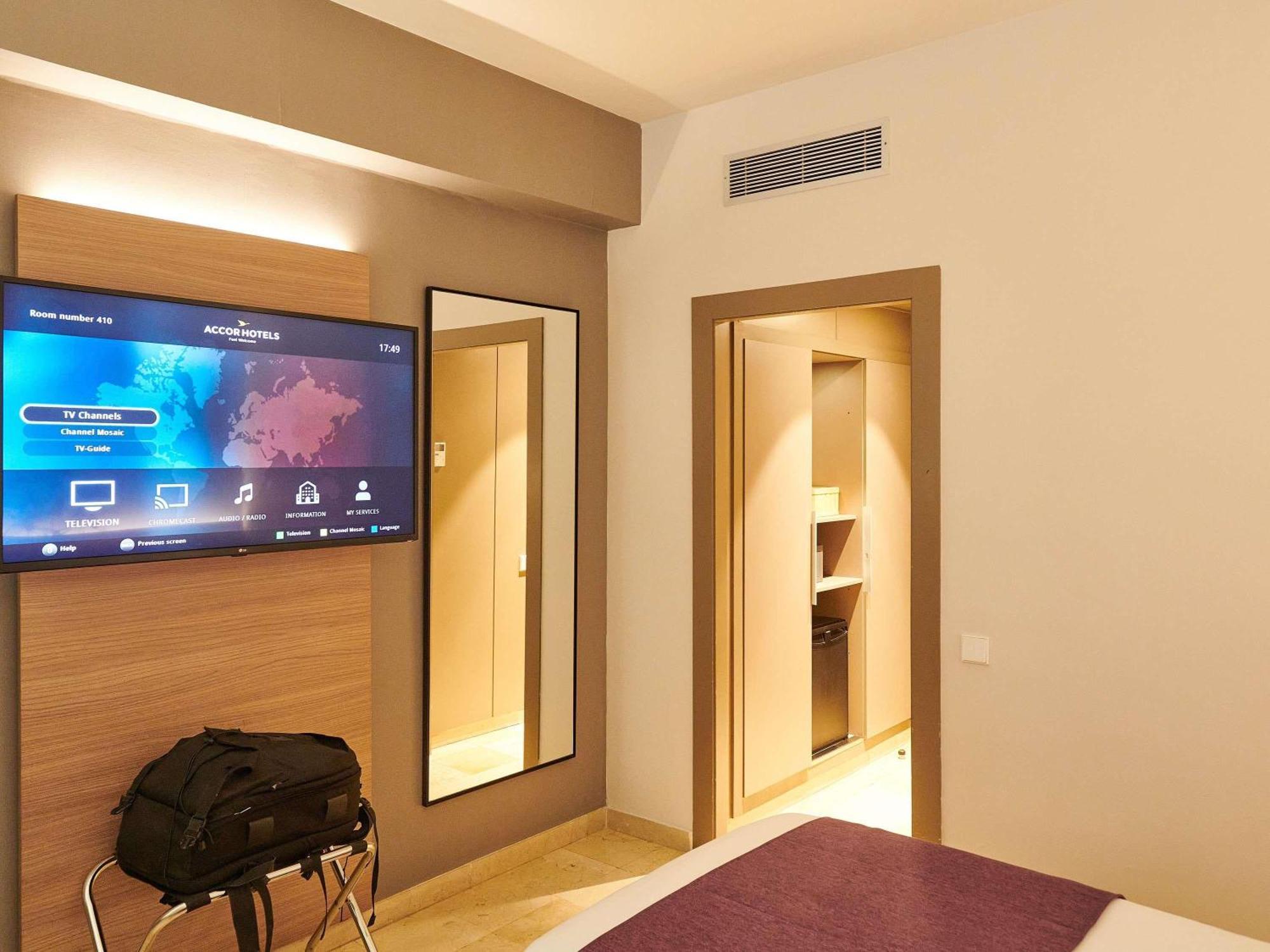 Standard Twin Room,1717062090:JPEG